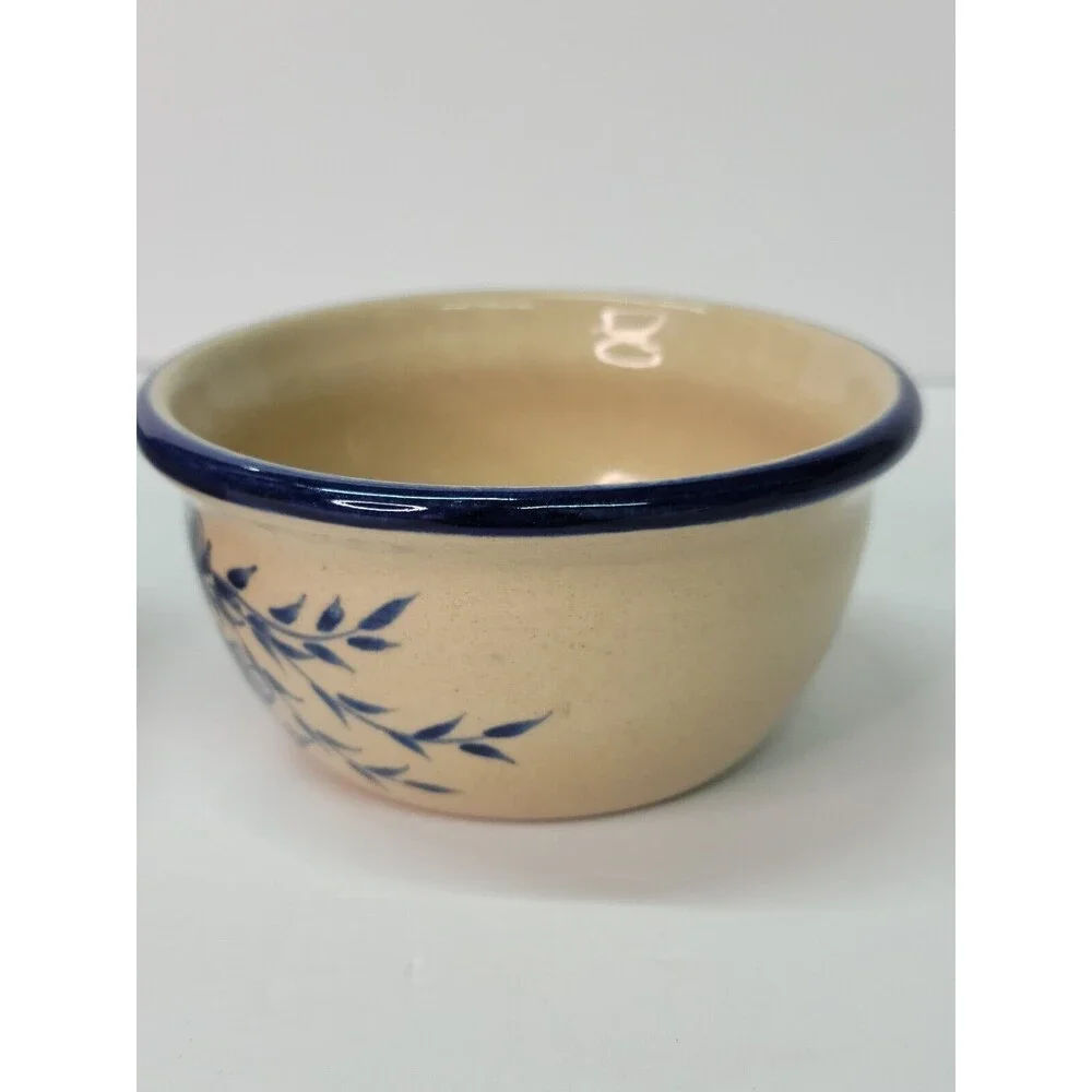 Yesteryears Pottery Set of bowls Hand Turned Marshall Texas